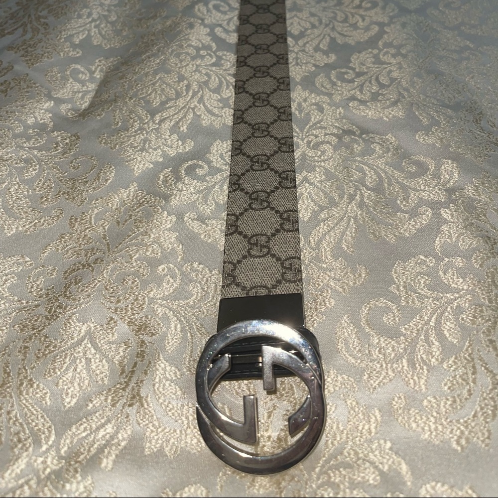 Mens gucci reversible belt Reversible GG Supreme